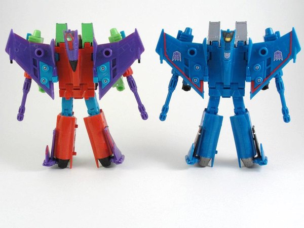 Transformers United Seeker Ace Set Out Of Box Image Botcon Henkei  (72 of 87)